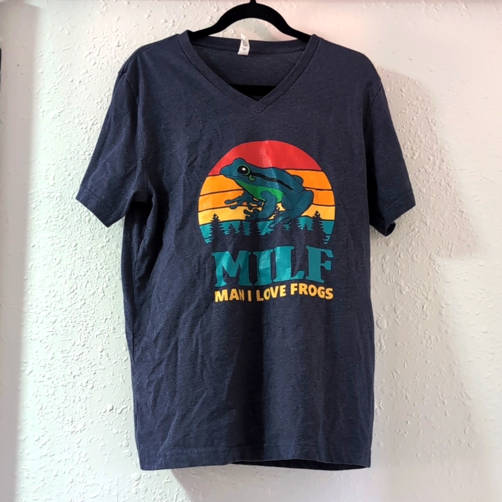 MILF Man I Love Frogs Joke T-shirt Unisex Large V-neck Short Sleeve Bella Canvas